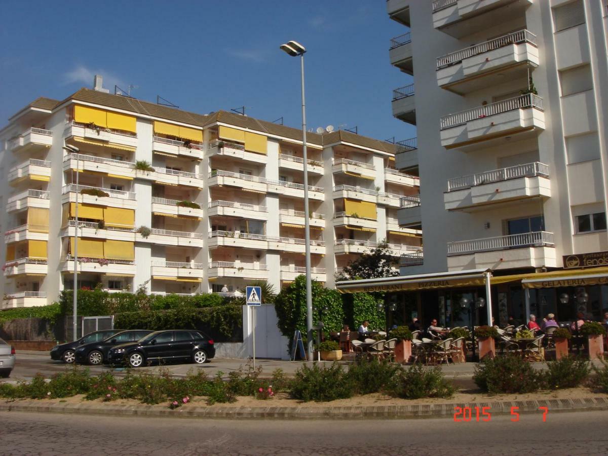 شقة Apartamento Sol- Fanals يوريت دي مار المظهر الخارجي الصورة